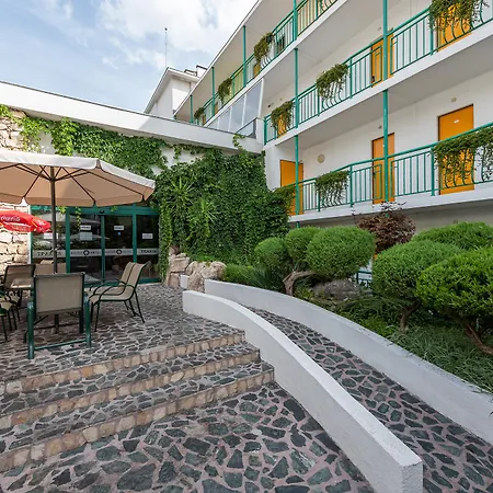 In Trakia Plaza Apartman